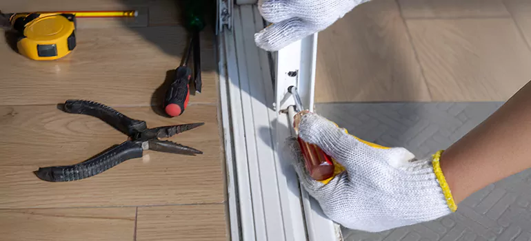 Sliding Glass Door Repair in Deltona