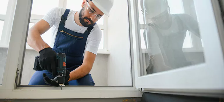 Replace Broken Window Pane in Deltona, FL