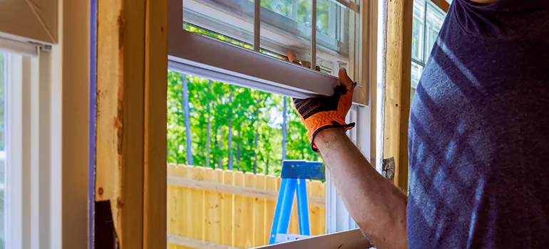 >Bay Window Curtain Rail Track in Deltona, FL