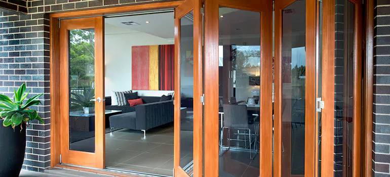 Folding Door Panel Repair in Deltona, FL