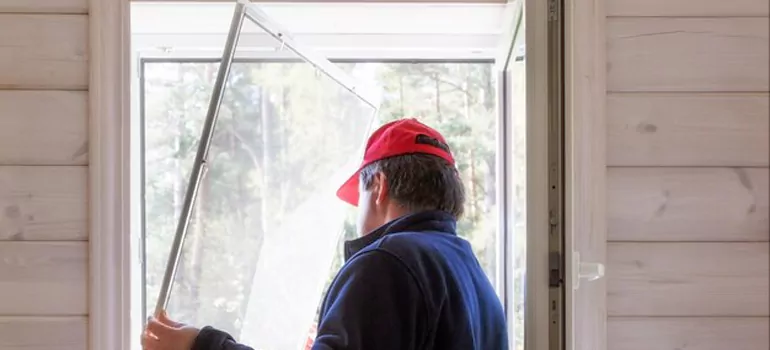 Expandable Window Screen Installation in Deltona, FL
